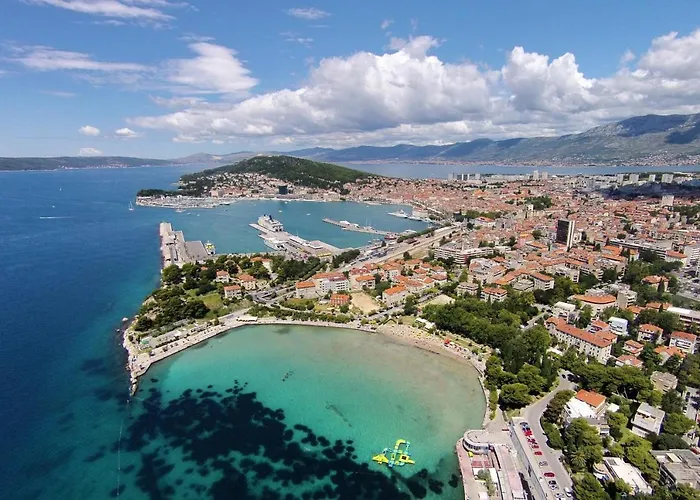 By The Sea - 11161 公寓